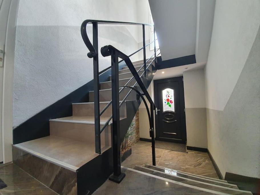 Stop Chez M Select Sense Appartement